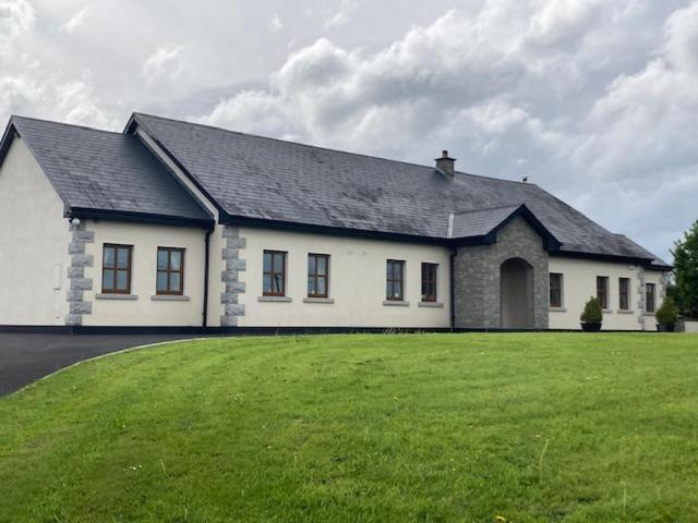 Lir Lodge Castlepollard Exterior foto